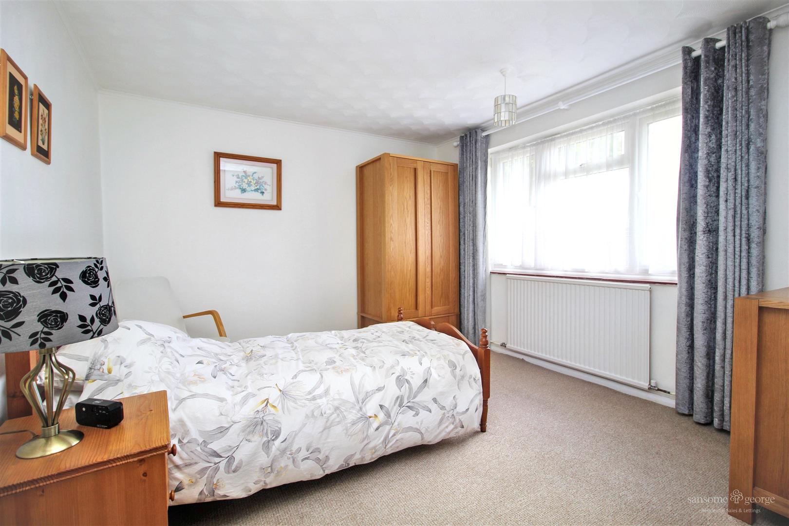 Clayhill Road, Burghfield Common, Reading
